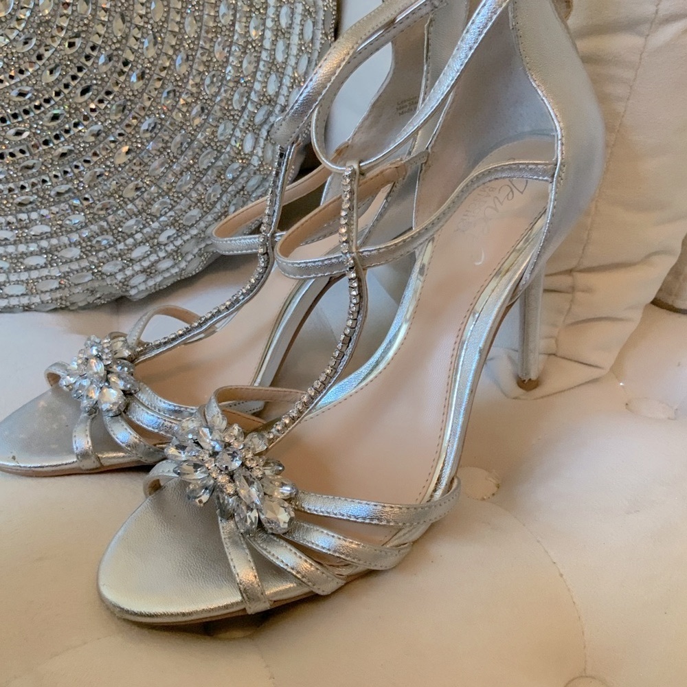 Jewel Badgley Mischka Silver Strappy Heels